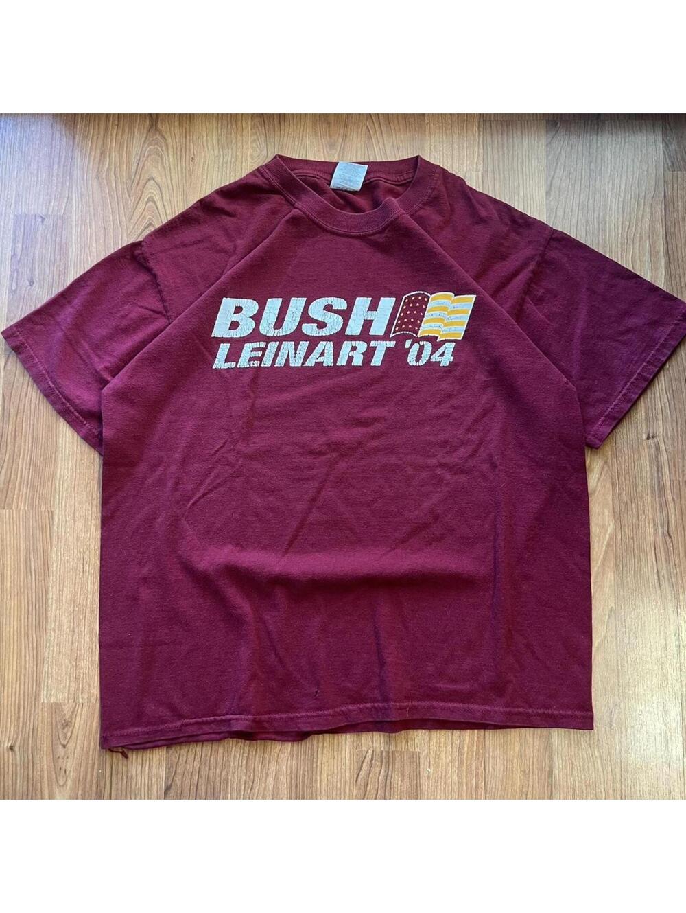 2004 Vintage USC graphic tee | Size L